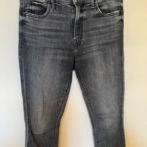 Mother Size 26 The Rascal Ankle Fray